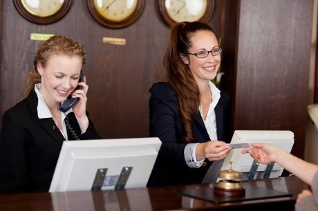 Front Office/Reception and SPA Operations Online Course and In-hotel Internship